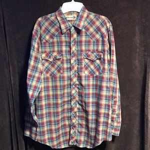 Roebucks size large plaid snap button western